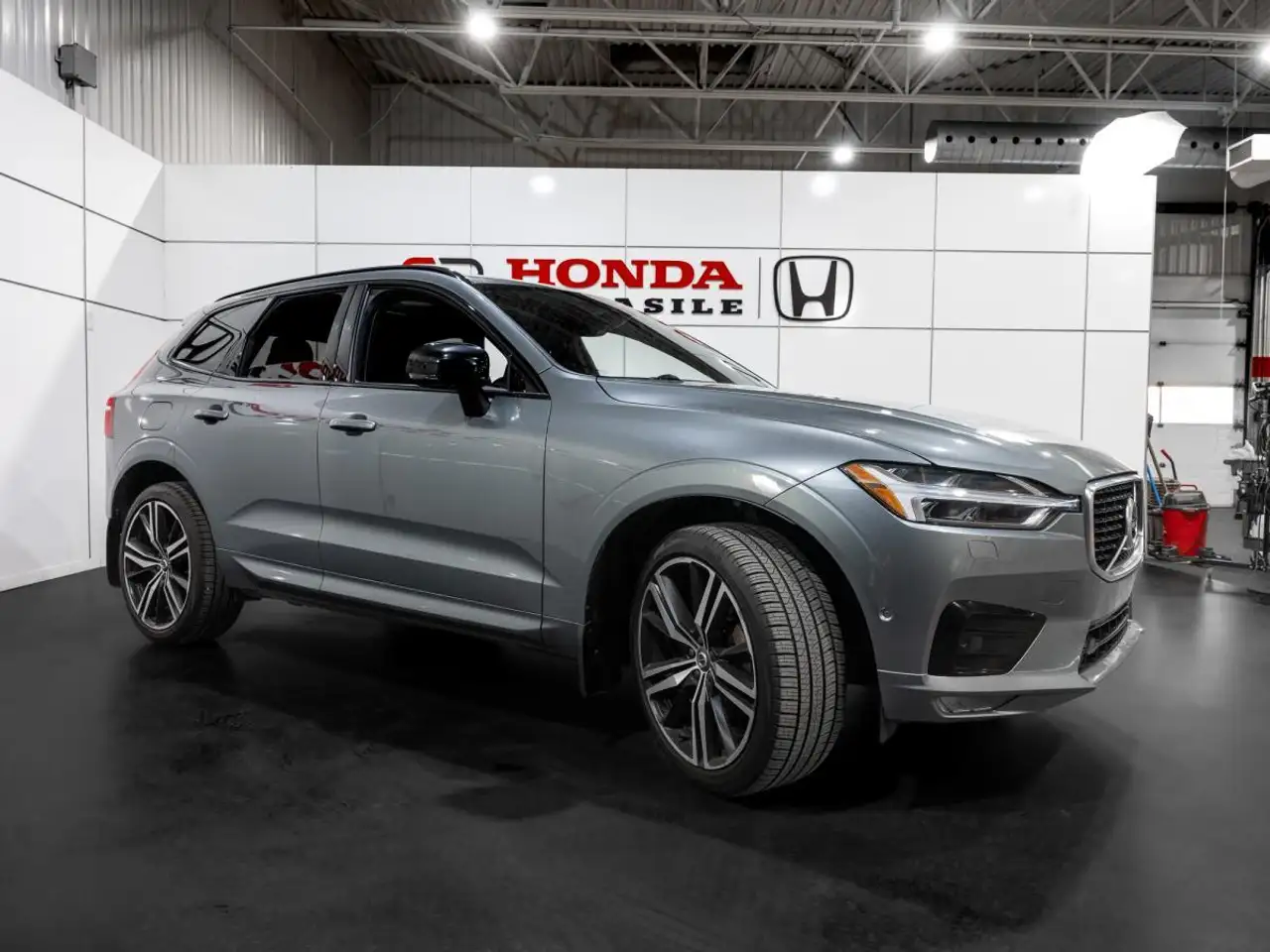 Volvo XC60 снимка Volvo XC60