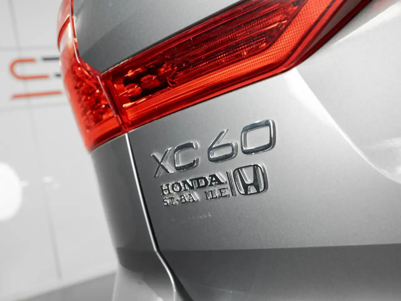 Volvo XC60 снимка Volvo XC60