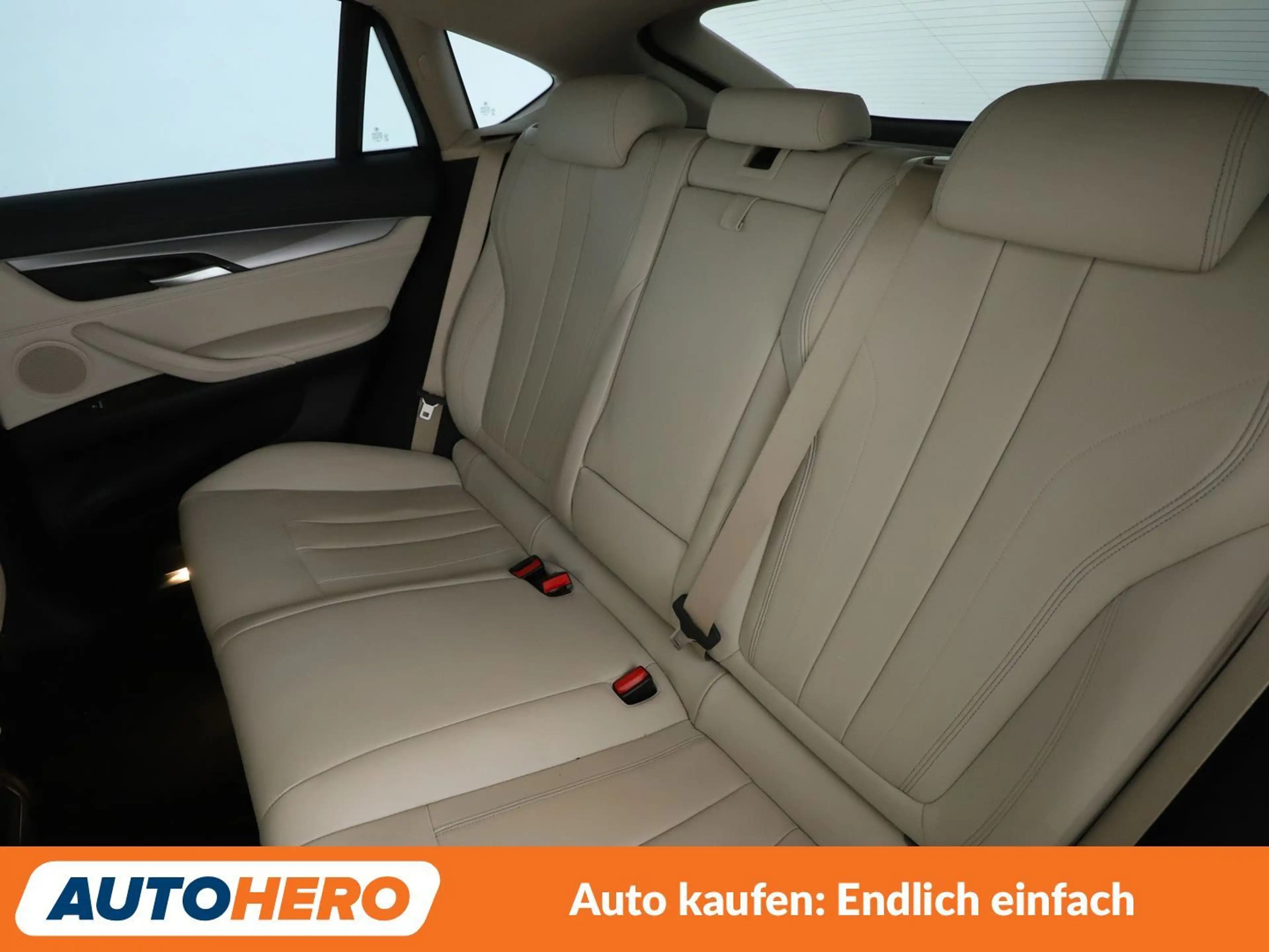 BMW X6 xDrive 30d — photo 14