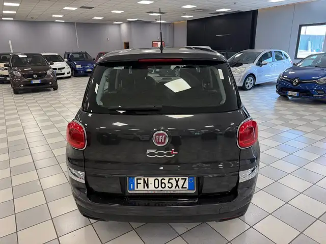 Fiat 500l view 8