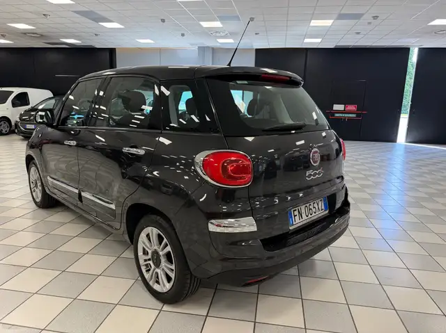 Fiat 500l view 5
