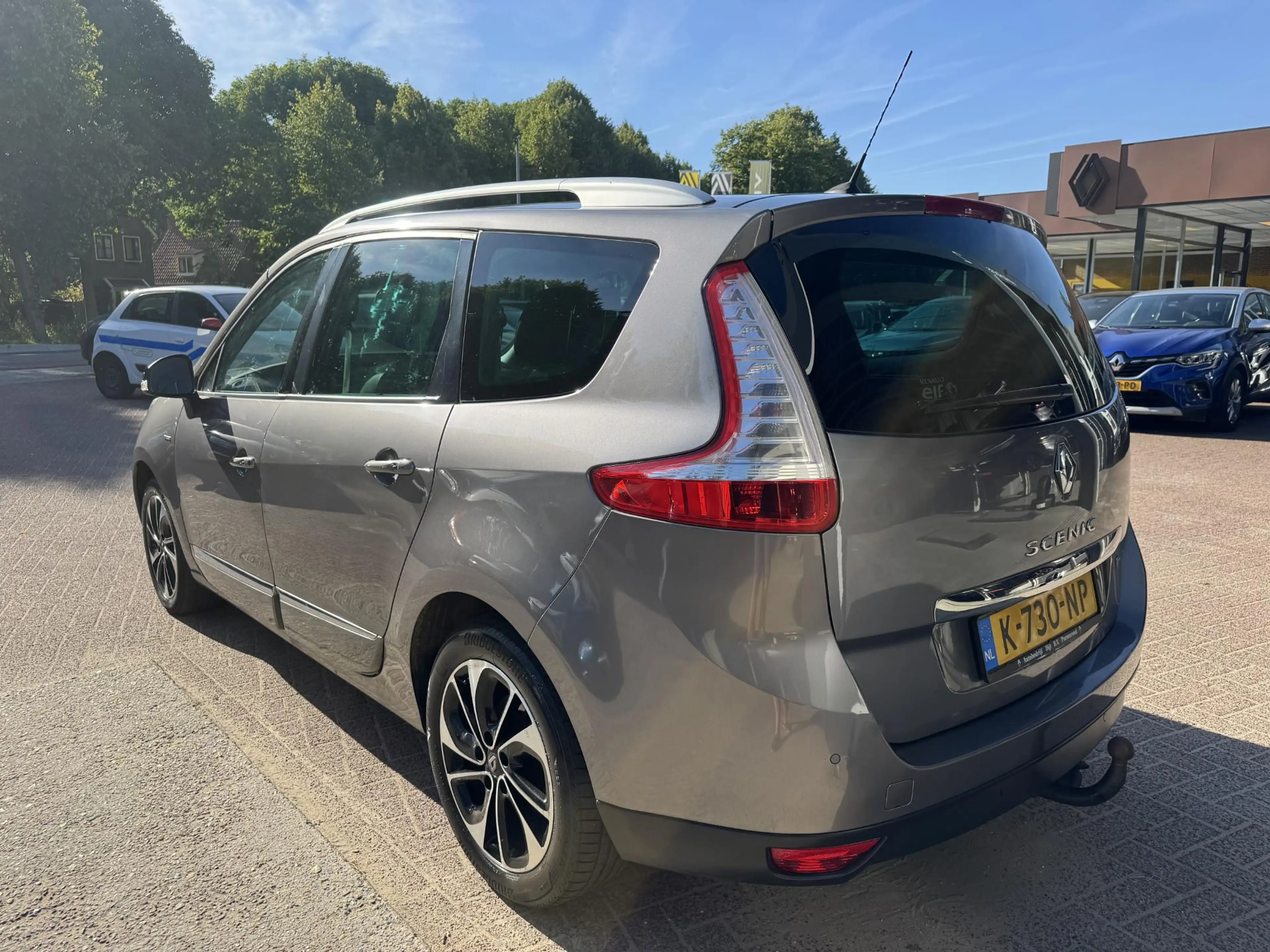 Renault Grand Scenic 1.2 TCe Bose + trekhaak — photo 8