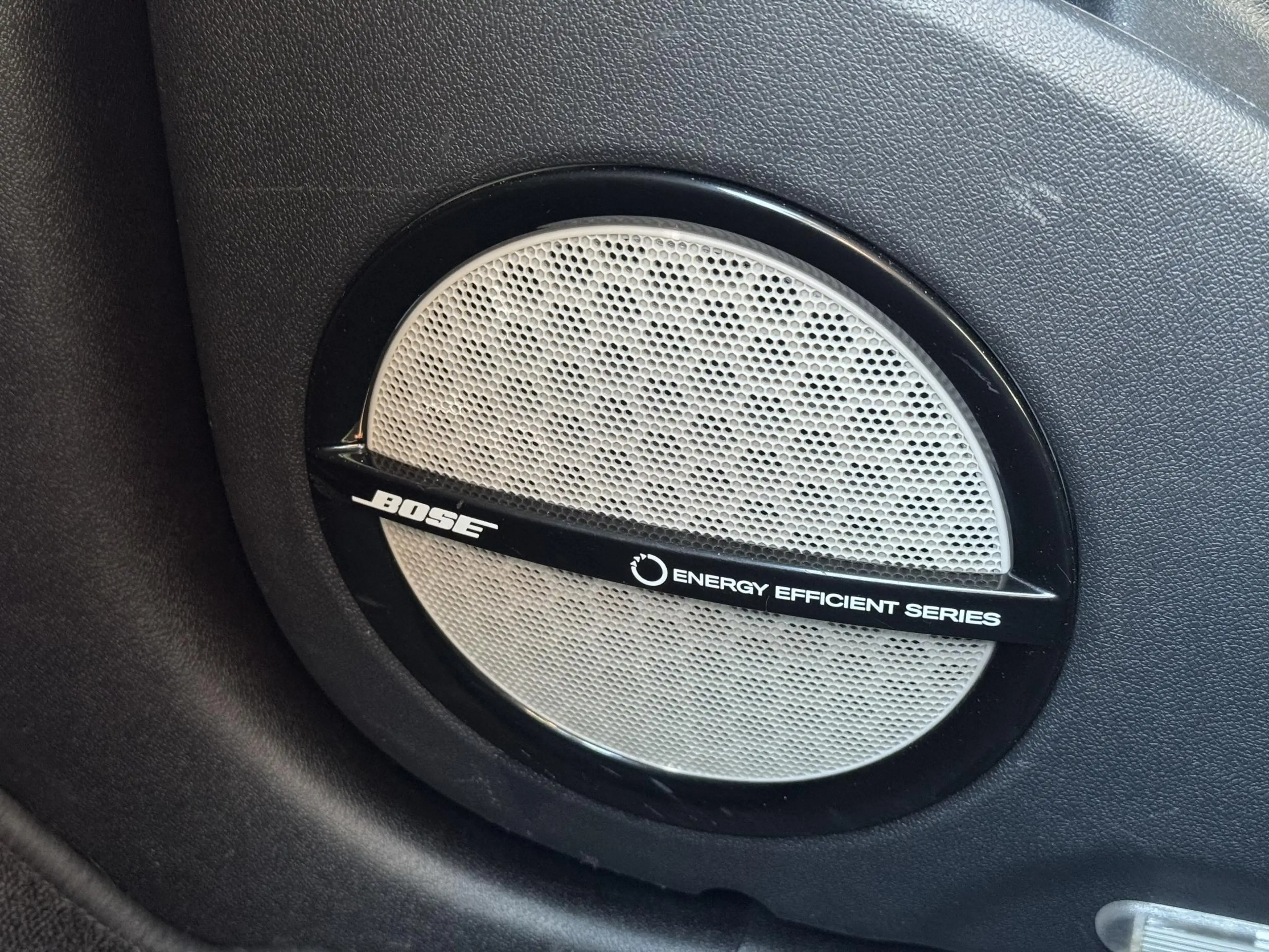 Renault Grand Scenic 1.2 TCe Bose + trekhaak — photo 18
