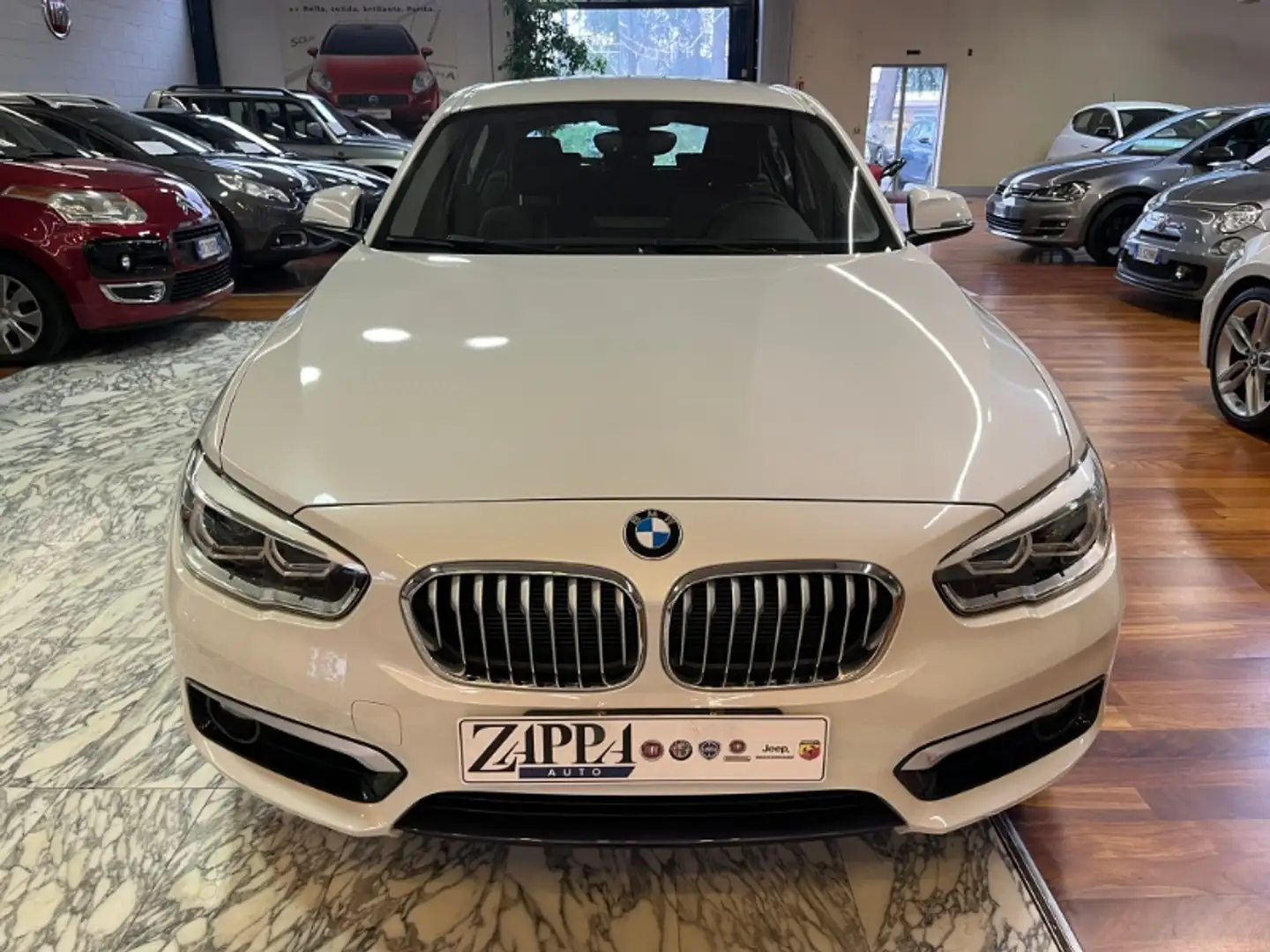 BMW 116 d Urban 5p Blanc - 2