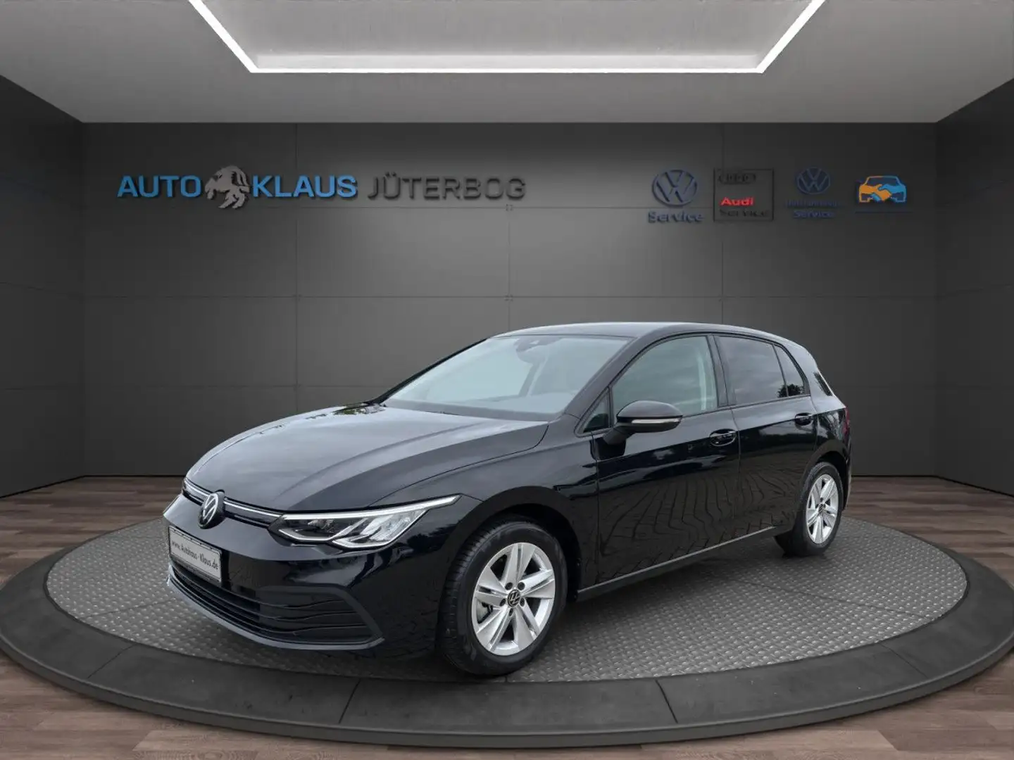 Volkswagen Golf VIII (8) Life 1.5 eTSI LED ACC-Distanzregelg Negro - 2