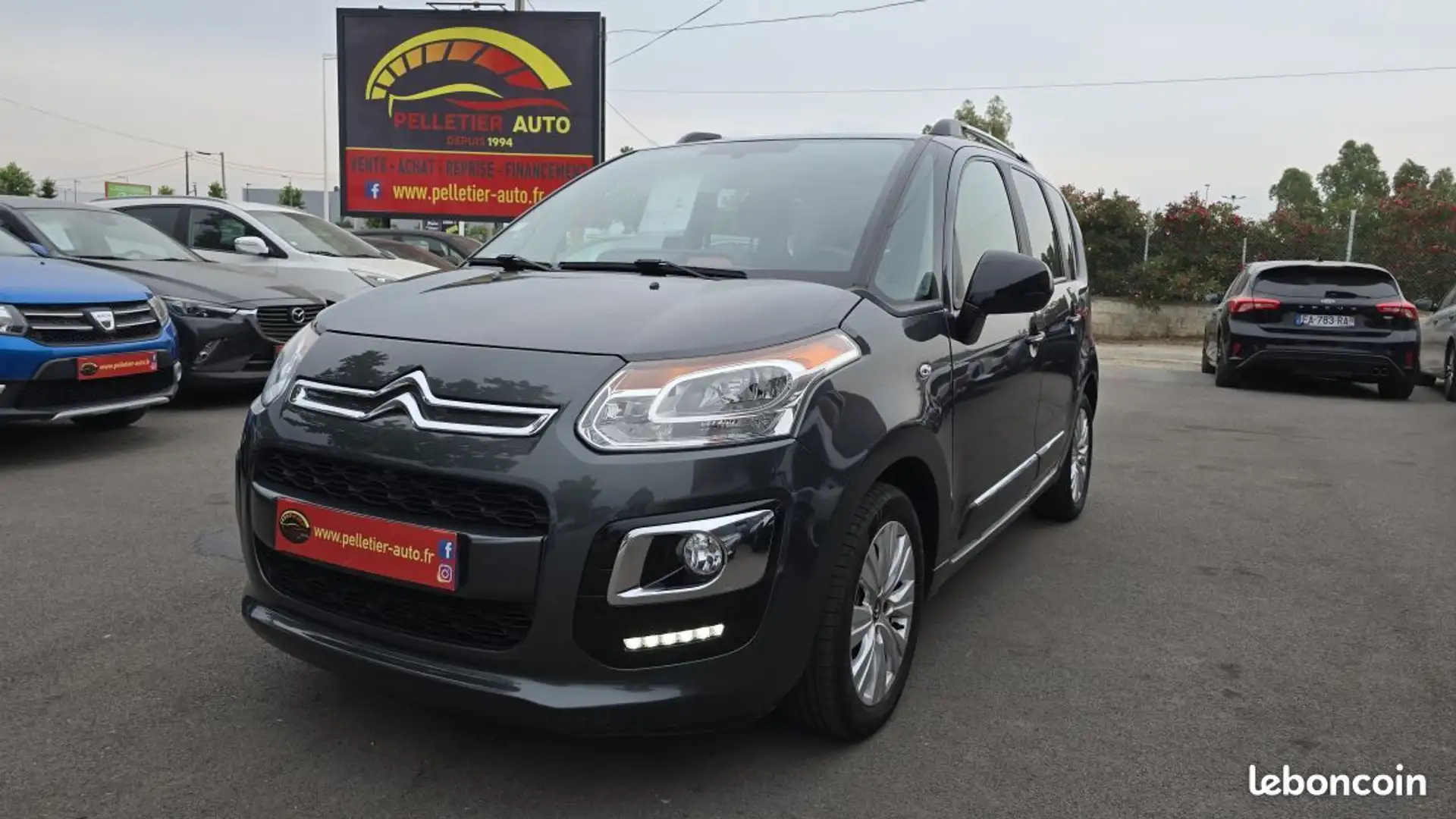 Citroen C3 Picasso Citroën 1.2 110 Confort Gris - 1