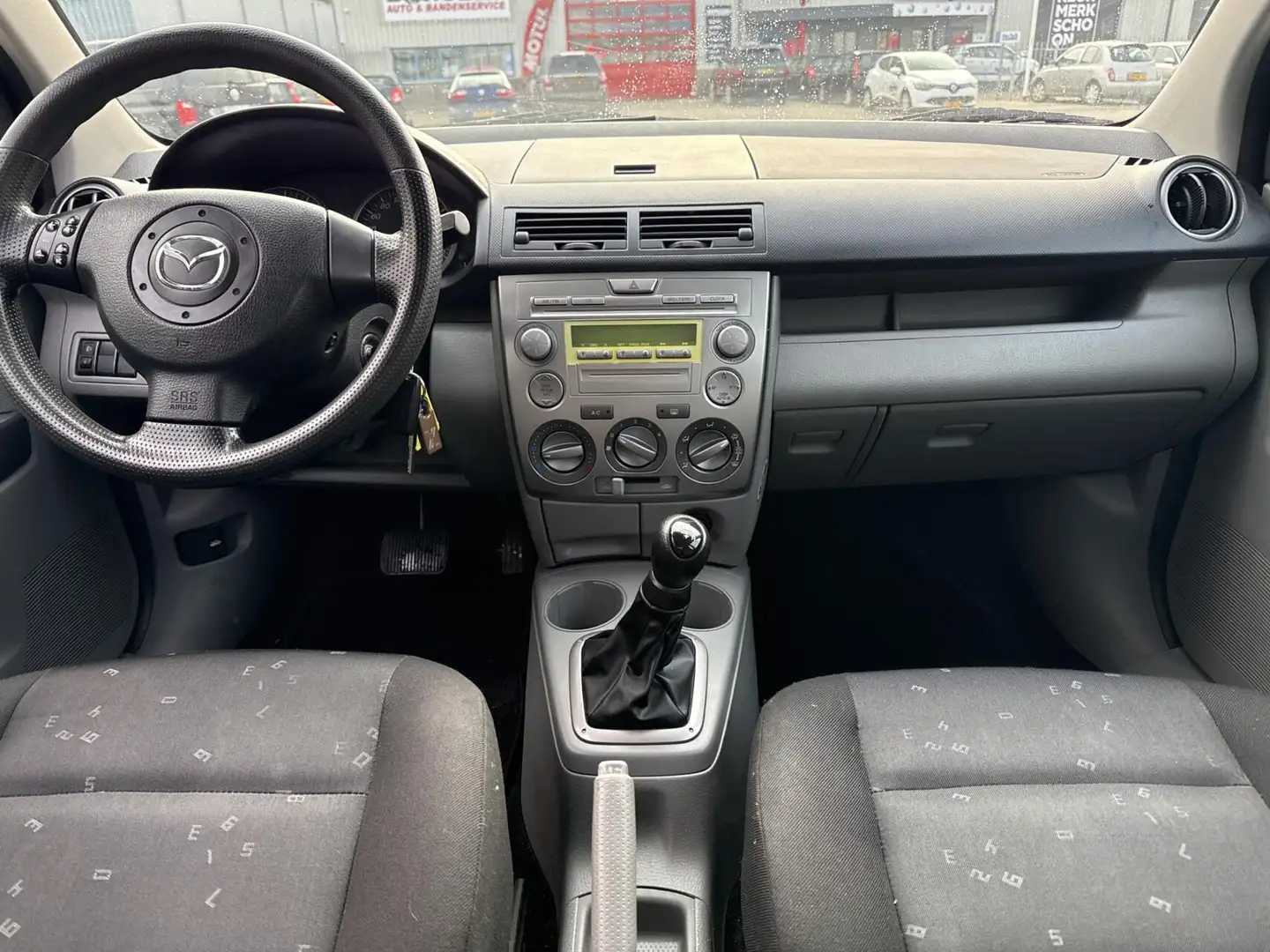 Mazda 2 1.4 Touring, AUTOMAAT, van 2e eigenaar ! Grün - 2