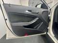 Mercedes-Benz GLA 180 1.6 +AMG-LINE+NAVIGATION+AHK+KAMERA+LED Weiß - thumbnail 22