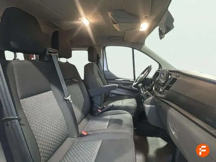 Ford Transit Custom 2021, foto 17