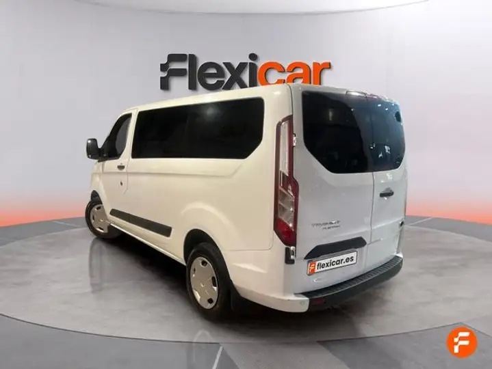 Ford Transit Custom 2021, foto 29