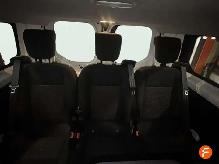 Ford Transit Custom 2021, foto 21
