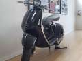 Vespa 946 Nero - thumbnail 4