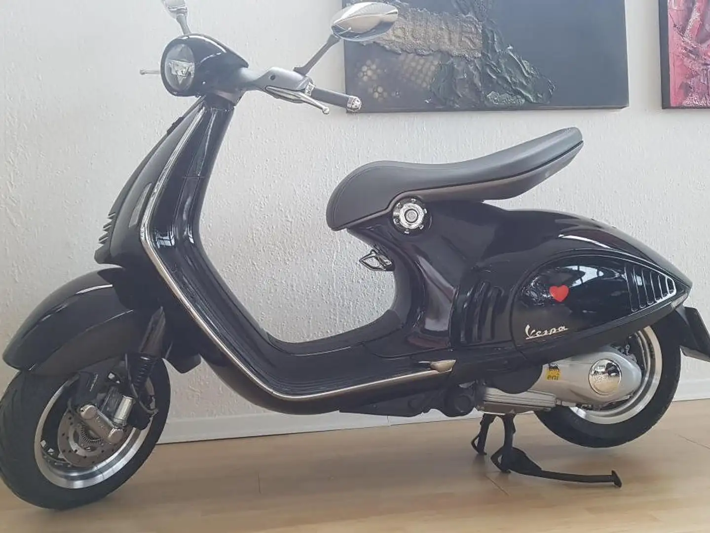Vespa 946 Nero - 2