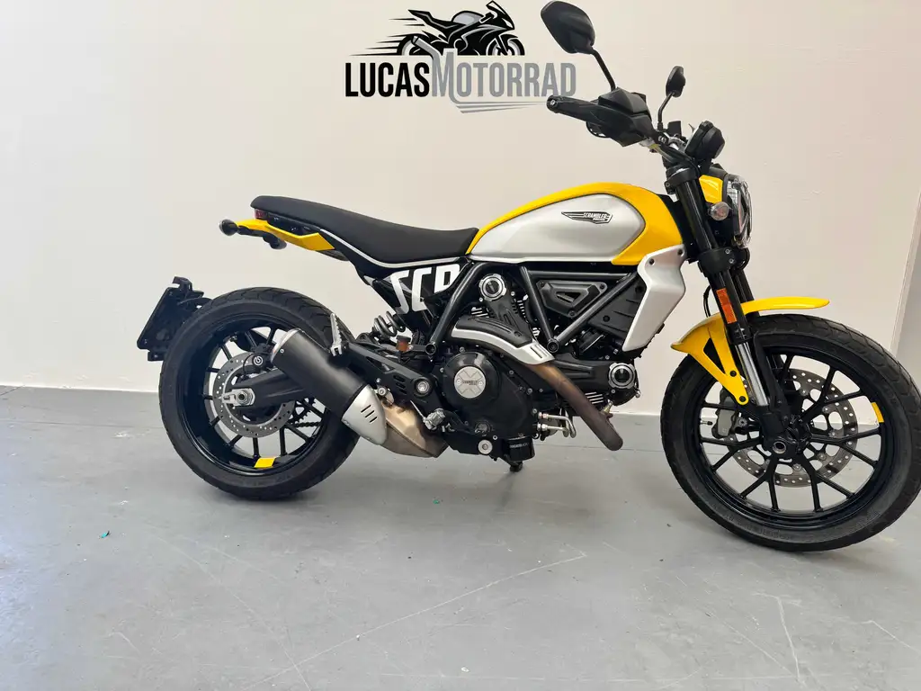 Ducati Scrambler 800 Icon