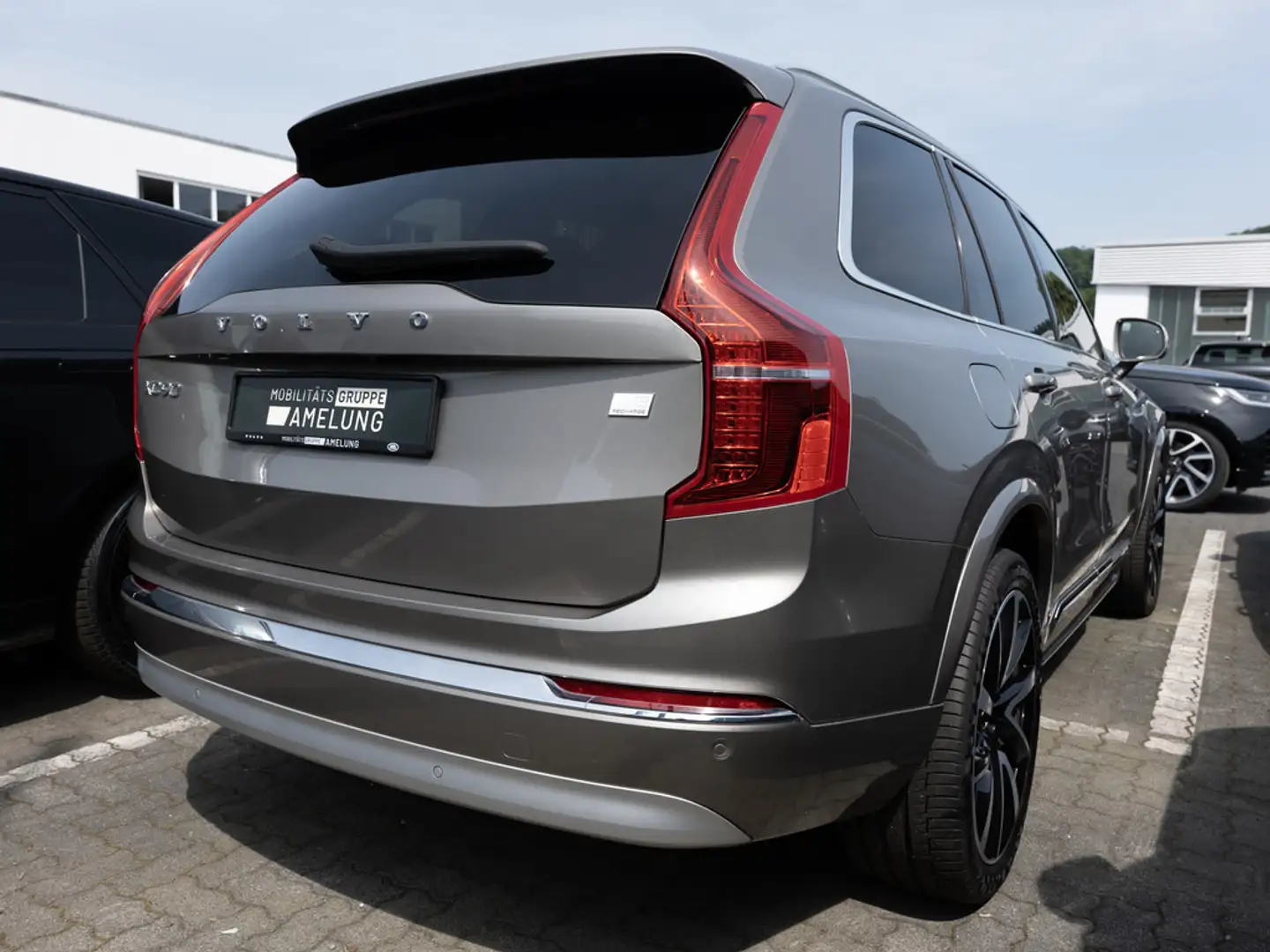 Volvo XC90 T8 Inscription Expression Recharge AWD Grau - 2