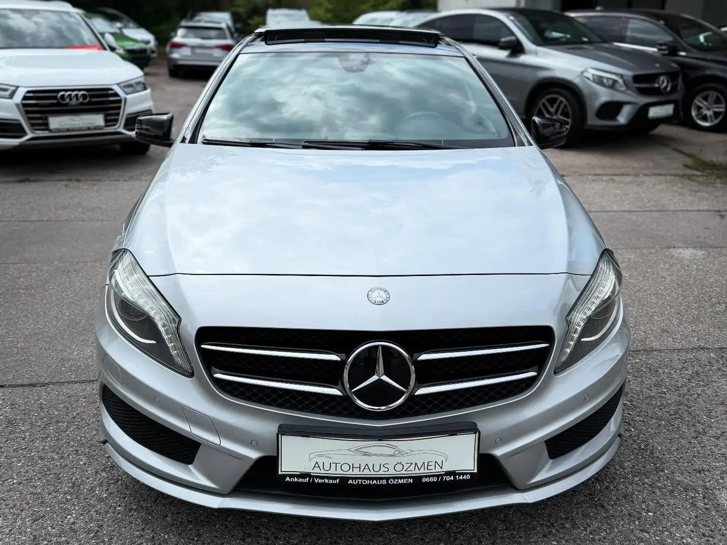 Mercedes-Benz A 180 CDI Amg-Line Night-Line Aut. Silber - 2