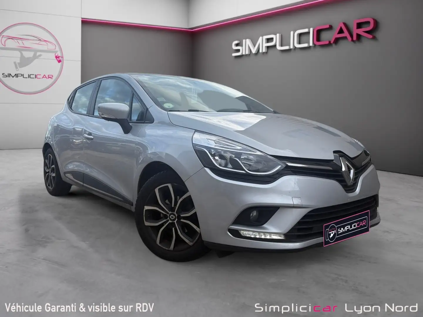 Renault Clio Clio dCi 75 Energy Trend Gris - 1