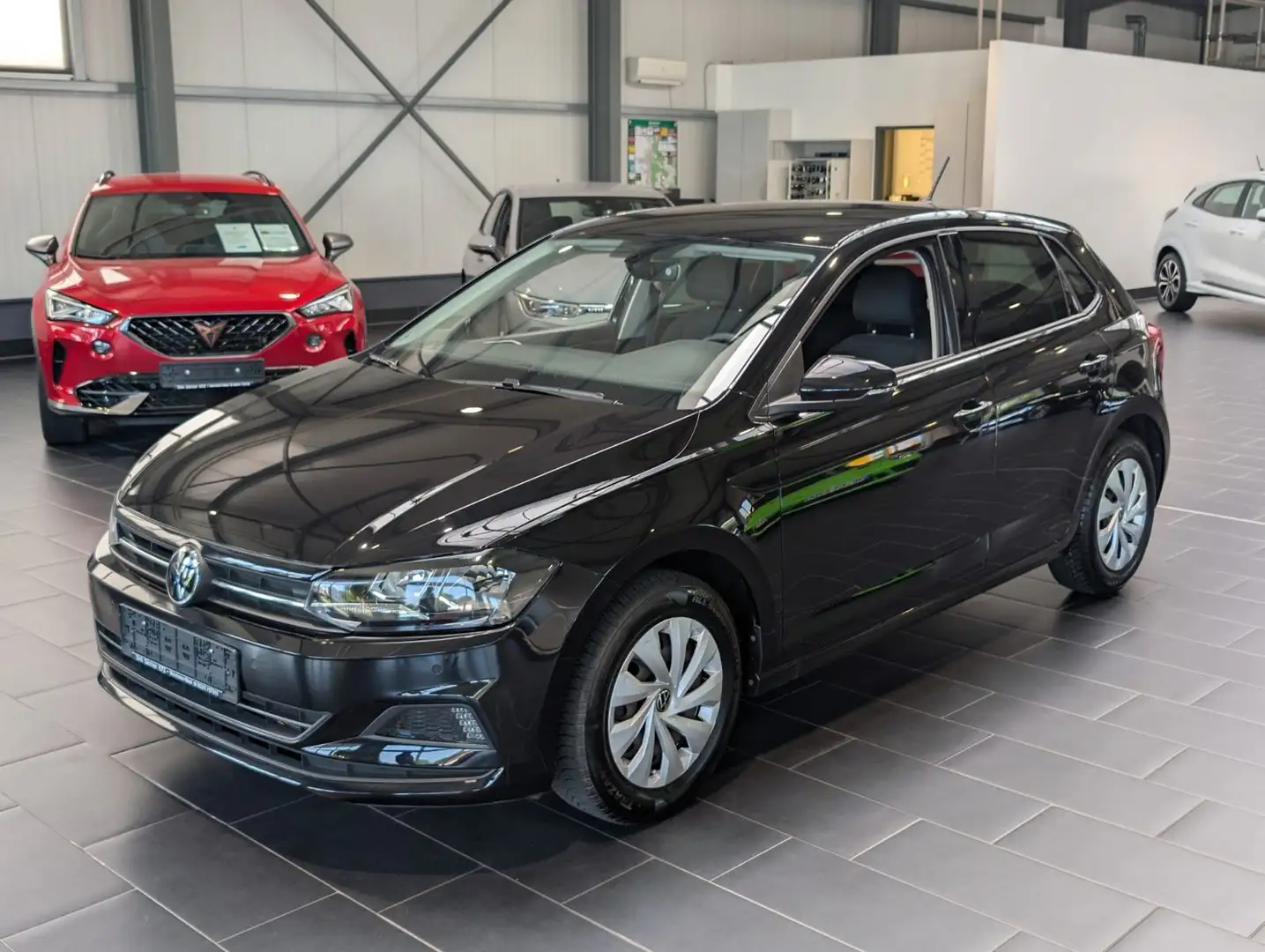 Volkswagen Polo 1.0 TSI DSG OPF Comfortline Navi Klima Schwarz - 1