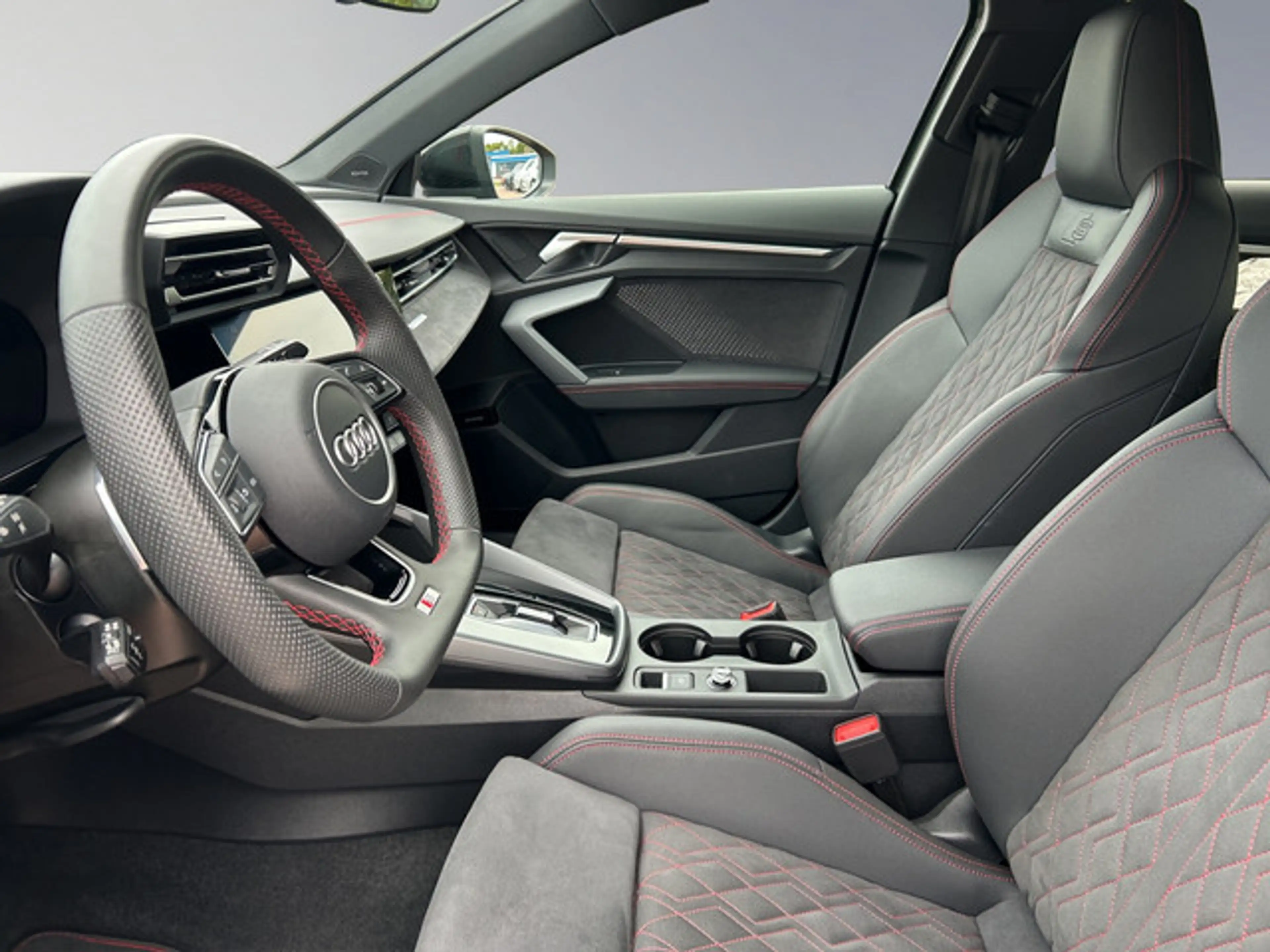 Audi S3 Sportback 2.0 TFSI quattro FACEL. SONOS — photo 12