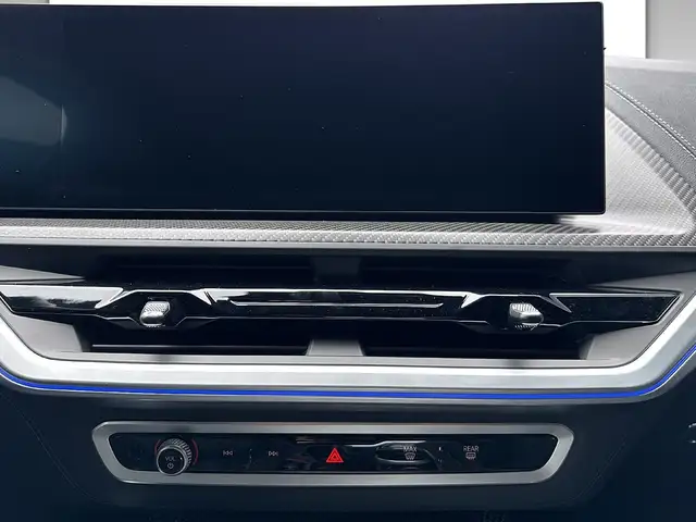 BMW XM 50e 23 ZOLL | AHK | Iconic Glow | Driving Assistan Ansicht 8