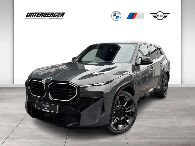BMW XM 50e 23 ZOLL | AHK | Iconic Glow | Driving Assistan