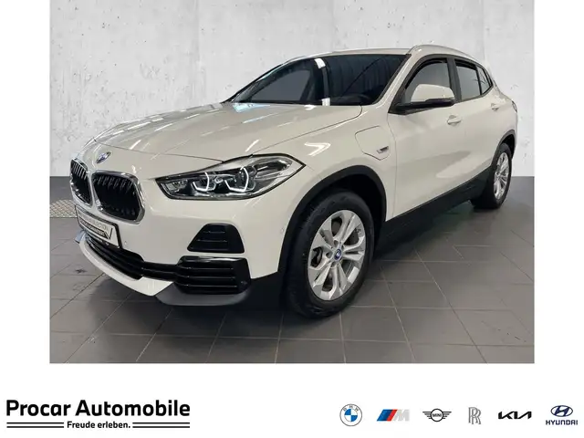 BMW X2 xDrive25e NAVI LED PDC V+H DAB Parkass. LM