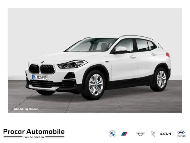 BMW X2 xDrive25e NAVI LED PDC V+H DAB Parkass. LM
