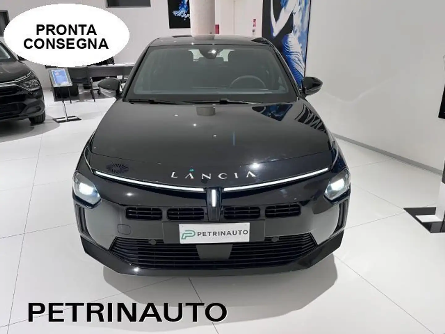Lancia Ypsilon Hybrid e-DCT Pack Tech Nero - 2