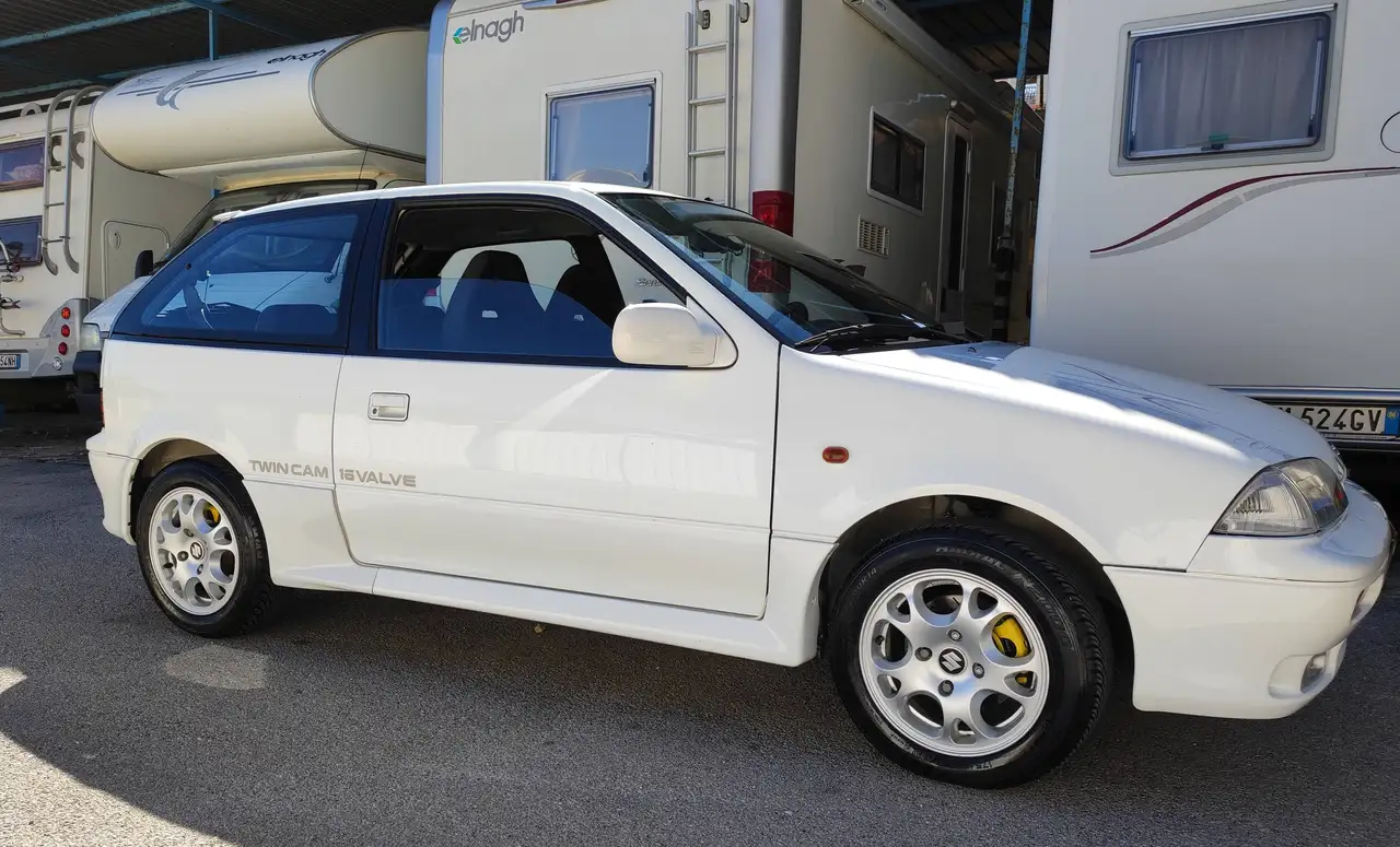 Suzuki Swift 3p 1.3 16v GTi, foto 2