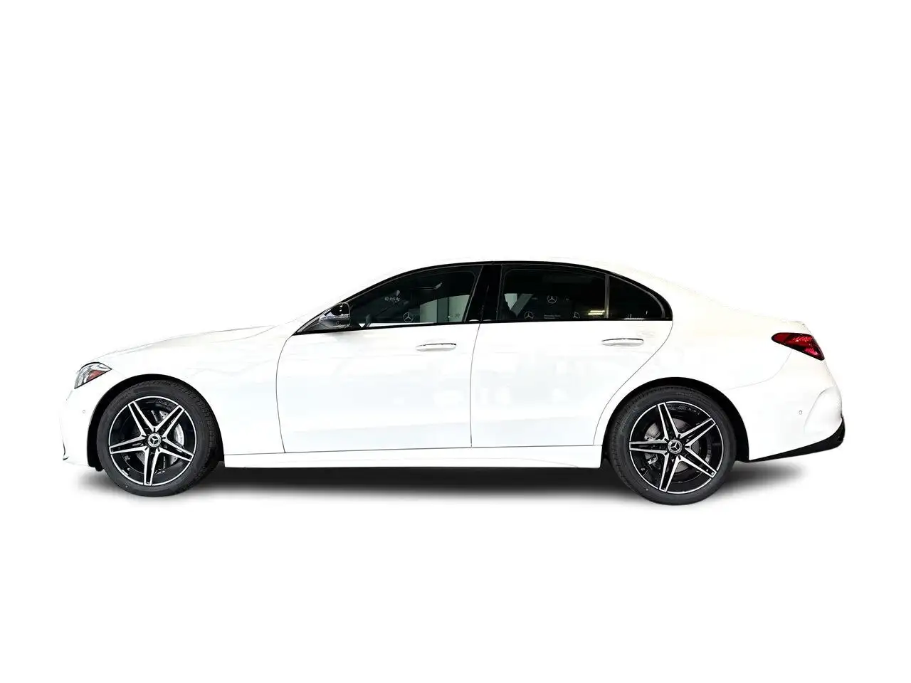 Mercedes-Benz C-Class снимка Mercedes-Benz C-Class