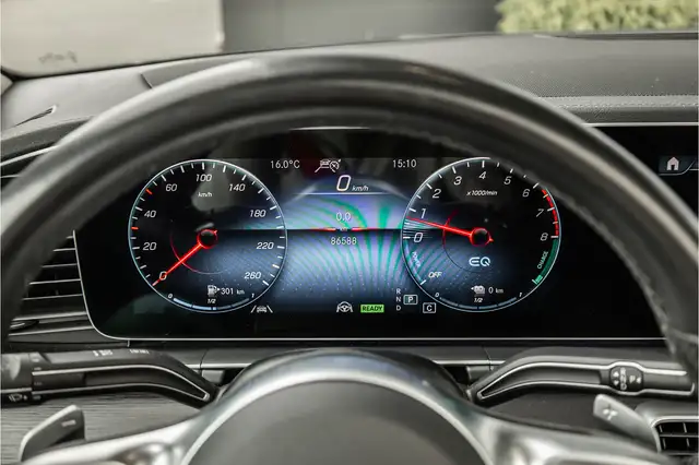 Mercedes-Benz Gle view 12