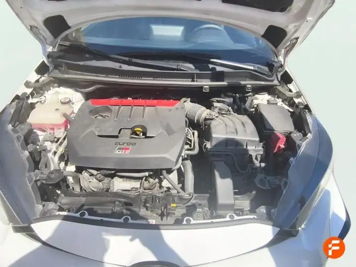 Toyota Yaris 2022, foto 18