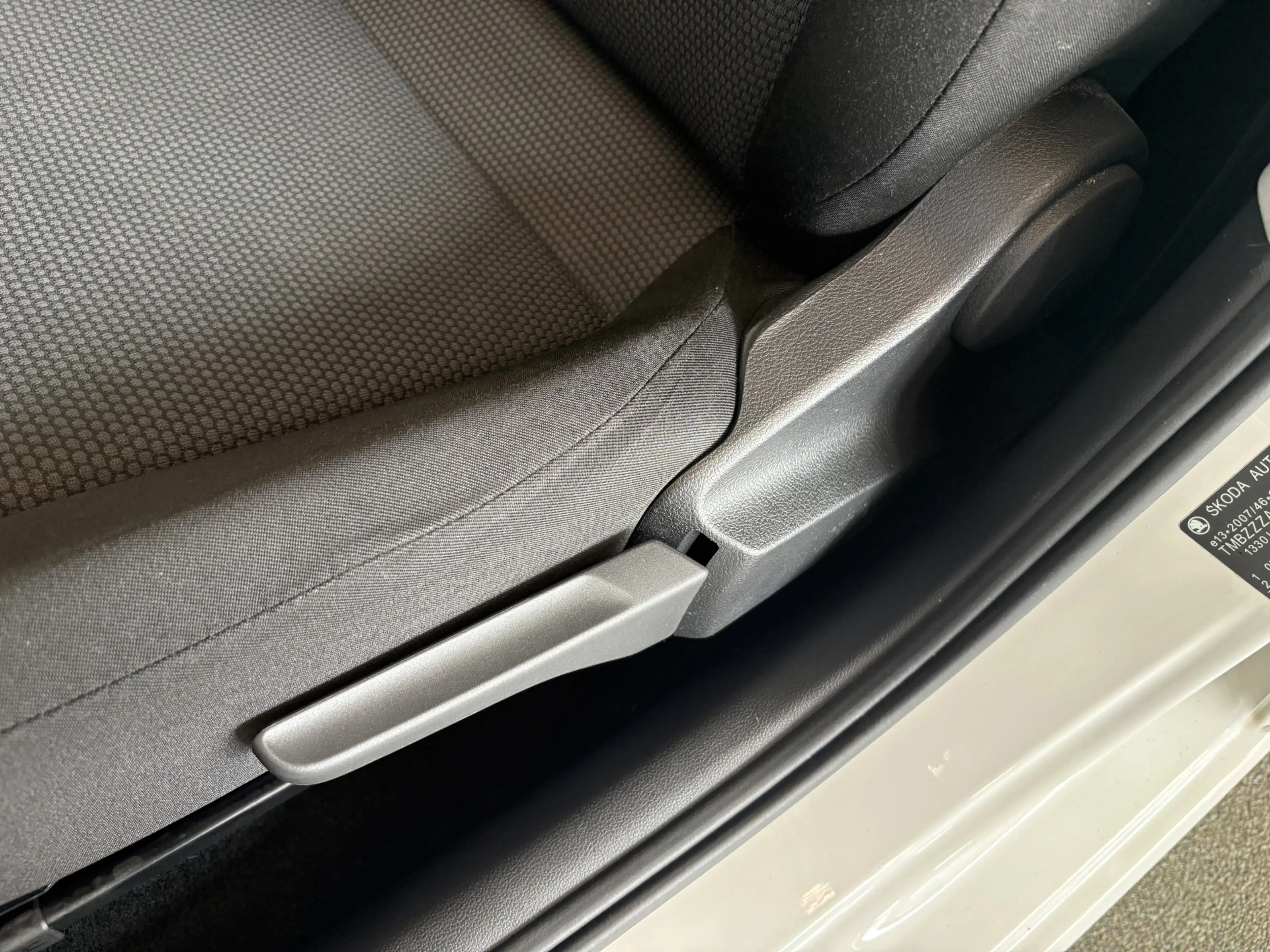 Skoda Citigo 1.0 Ambition Plus 5-drs. AIRCO/CRUISE/MEDIA — photo 8