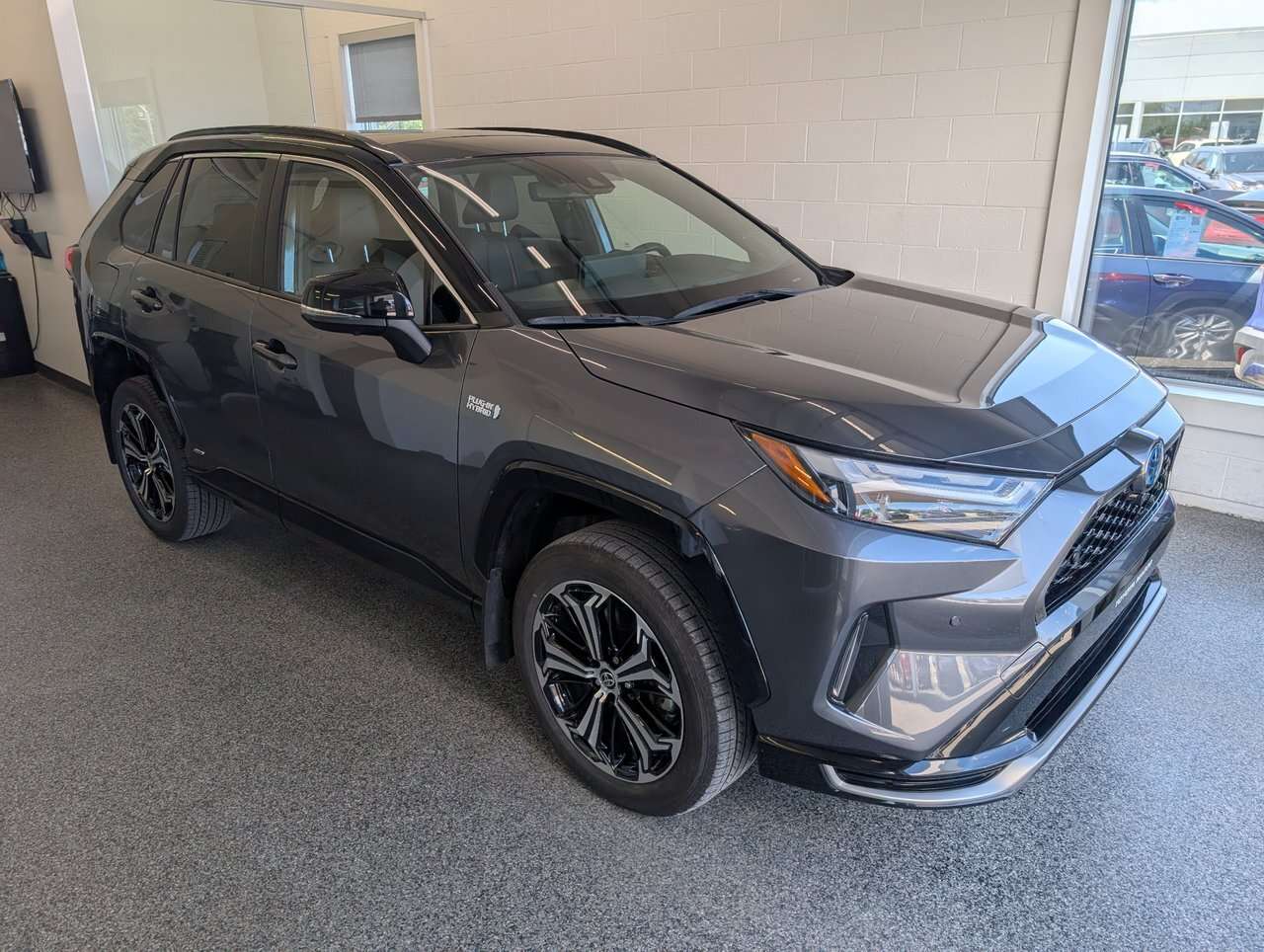 2024 Toyota RAV 4 XSE AWD,