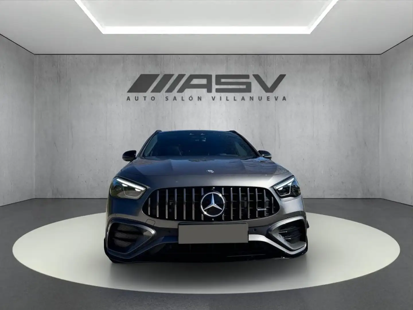 Mercedes-Benz GLA 35 AMG 4Matic 8G-DCT Gris - 2