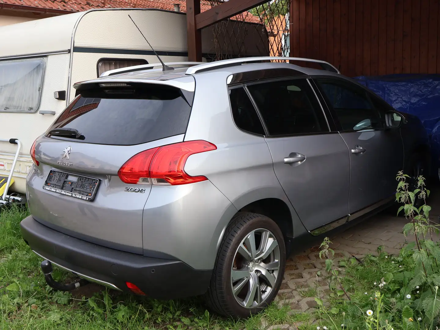 Peugeot 2008 2008 Diesel BlueHDi FAP 120 STOP Beżowy - 2