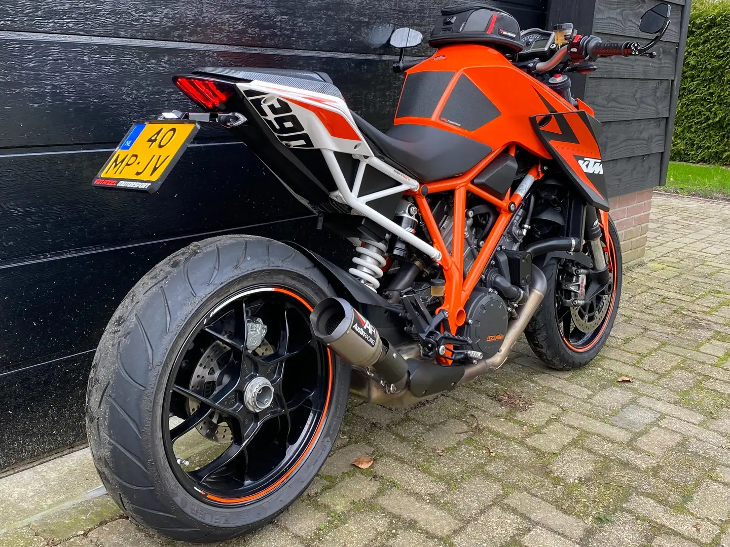 KTM 1290 Super Duke R Oranje - 2