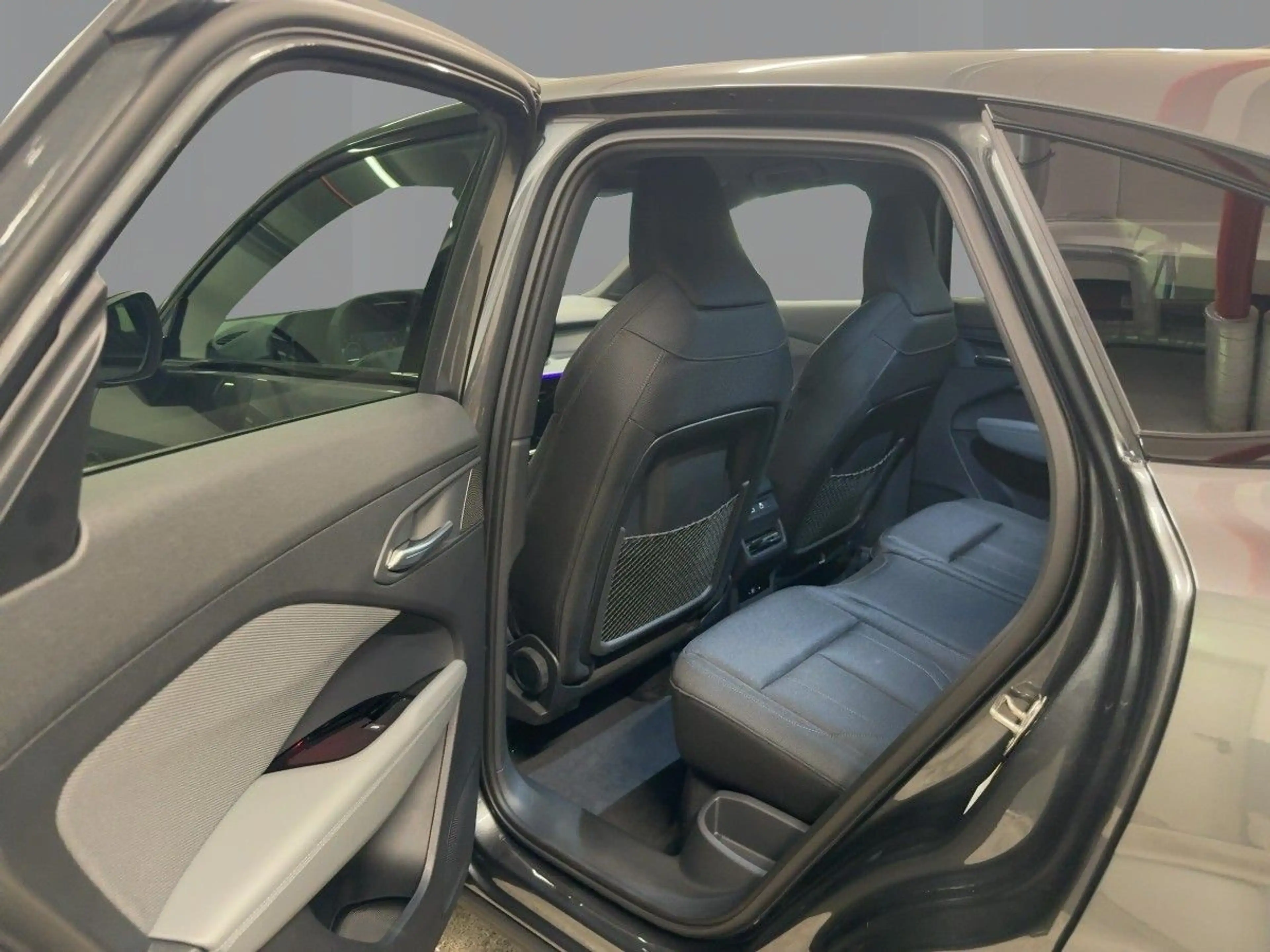 Audi Q3 TDI S tronic 2xS LINE/NAVI/ACC/LED+ — photo 9