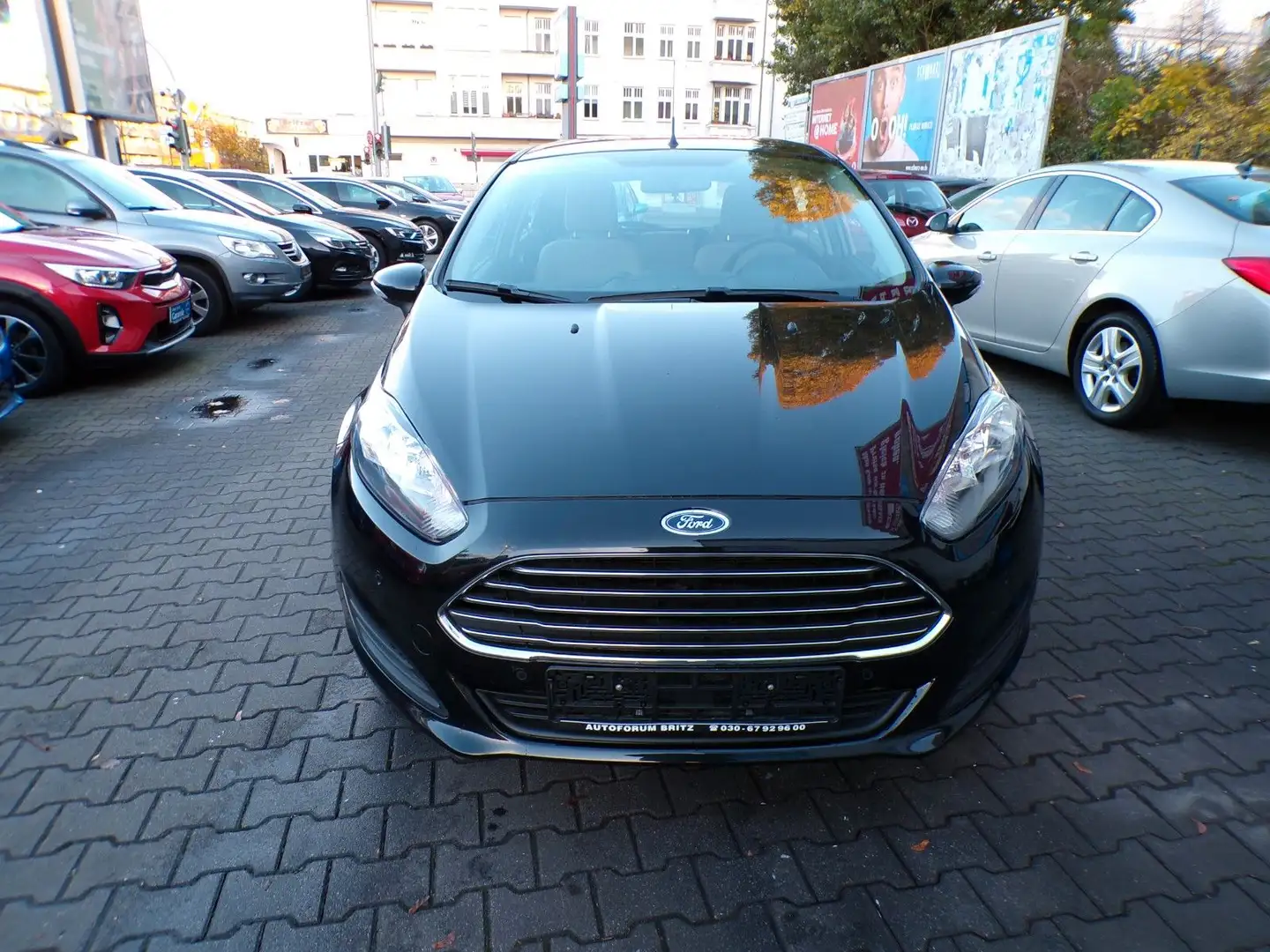 Ford Fiesta 1,25 60kW Schwarz - 2