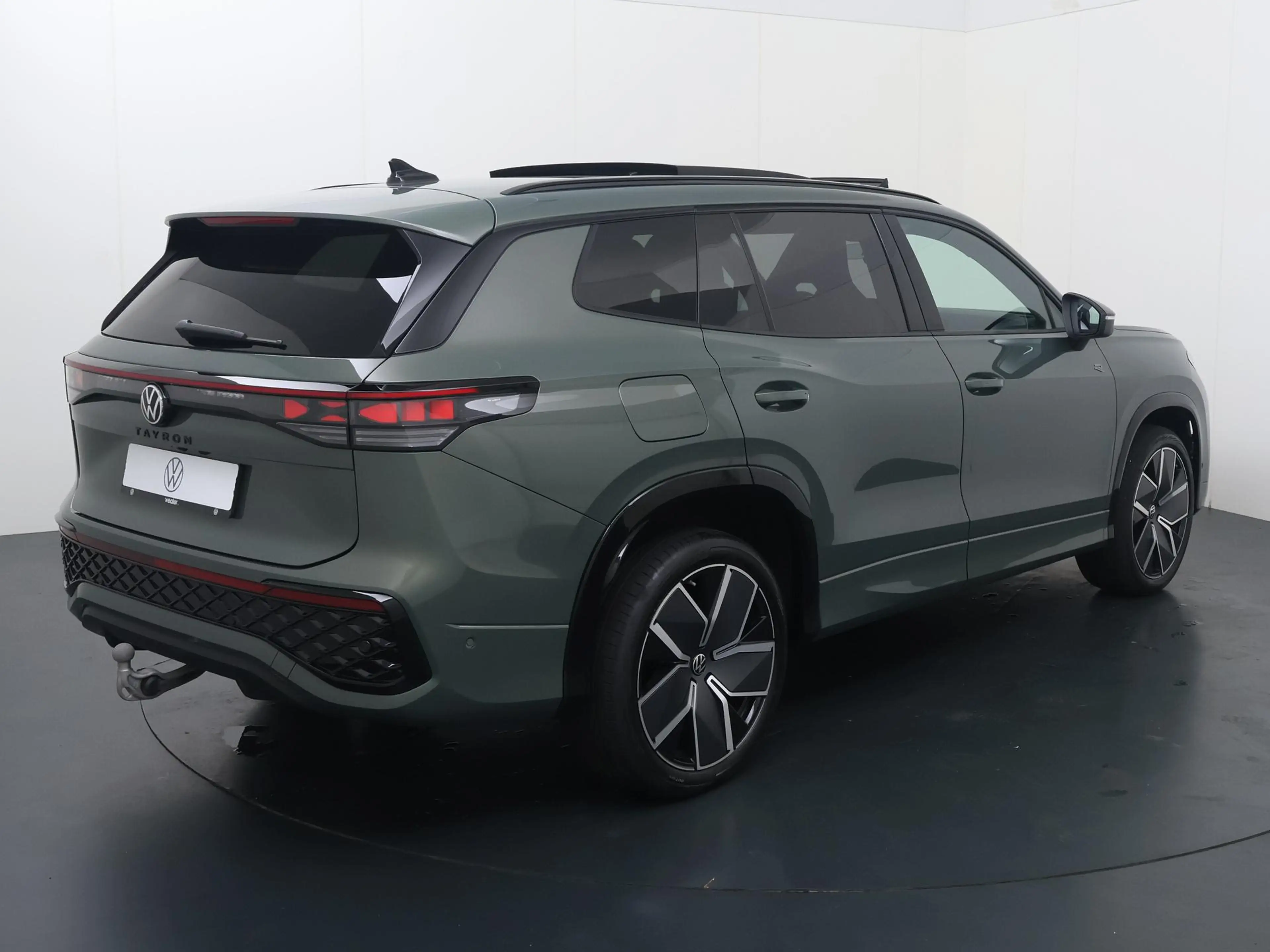 Volkswagen Tayron 1.5 eHybrid R-Line Edition | SoH 99% | 204 PK | Tr — photo 5