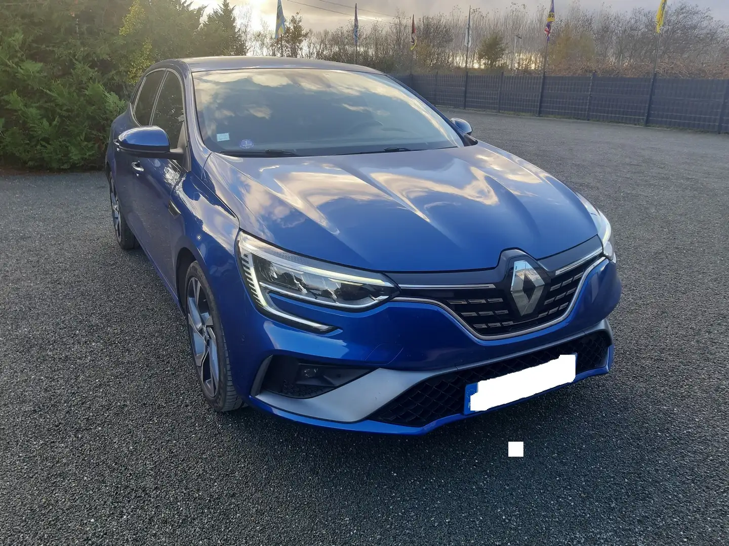 Renault Megane Mégane IV Berline RS line Bleu - 2