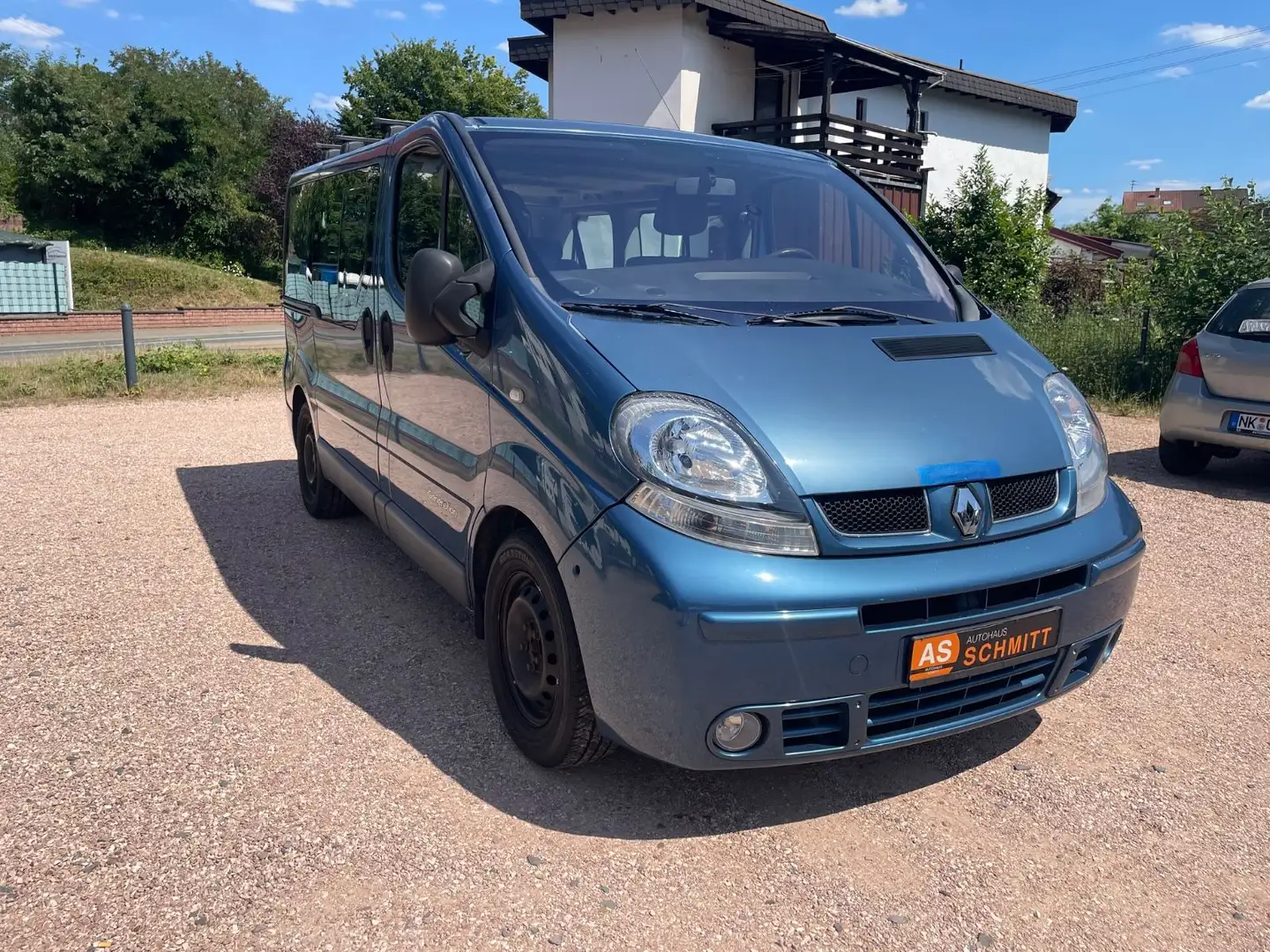 Renault Trafic Combi Generation Expression TÜV Mai 2026 Blau - 2