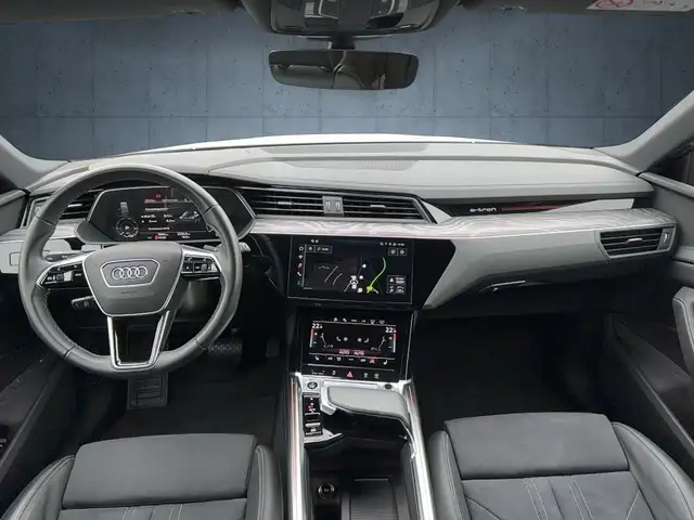 Audi Q8 E-Tron view 11