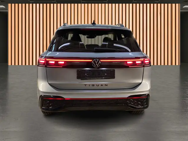 Volkswagen Tiguan view 7