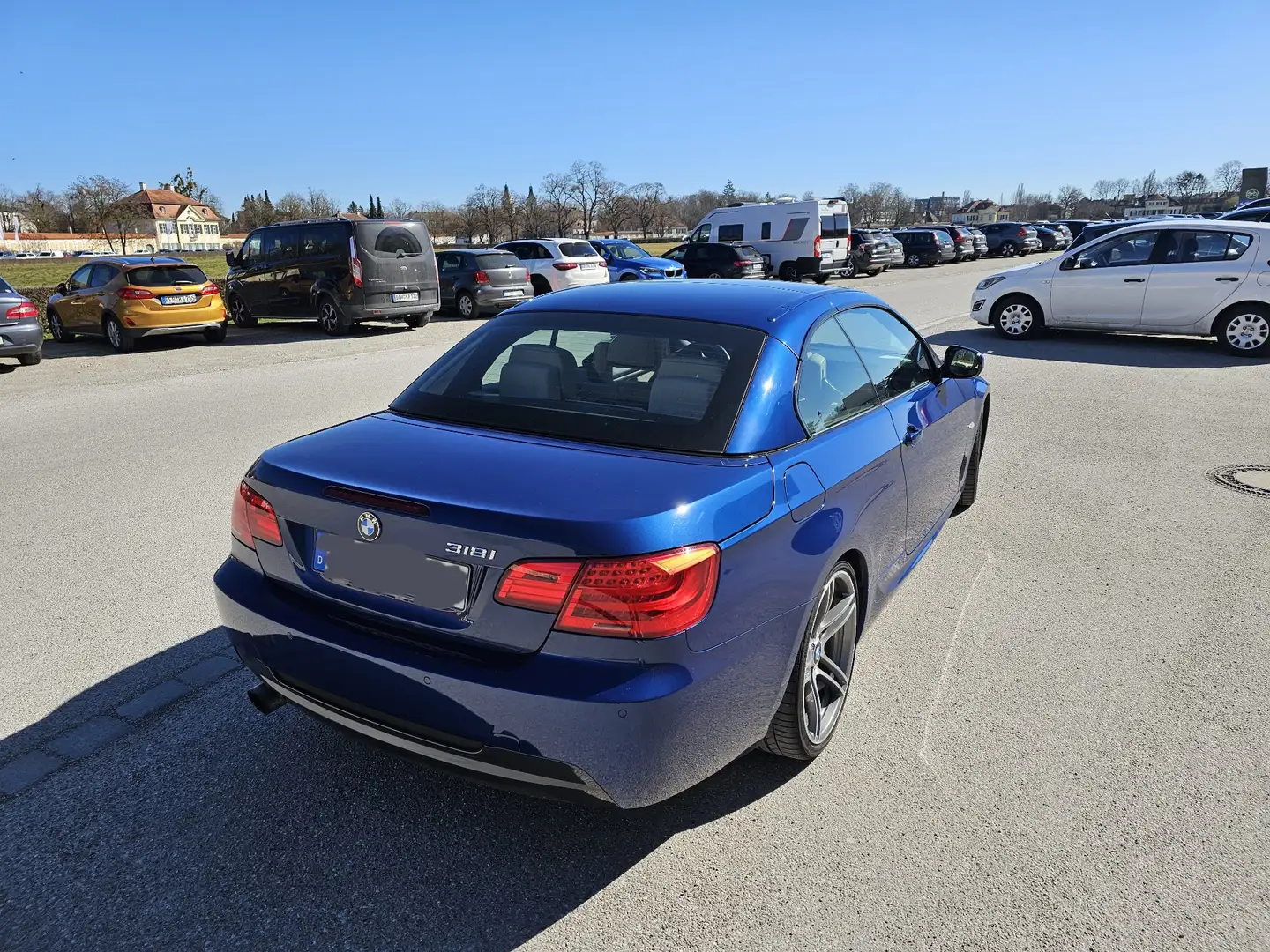BMW 318 M-Paket, 2. Hand, frischer Service, 22t km, HU'27 Blau - 1