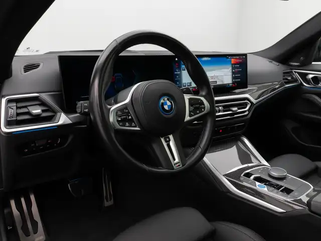 BMW I4 view 20