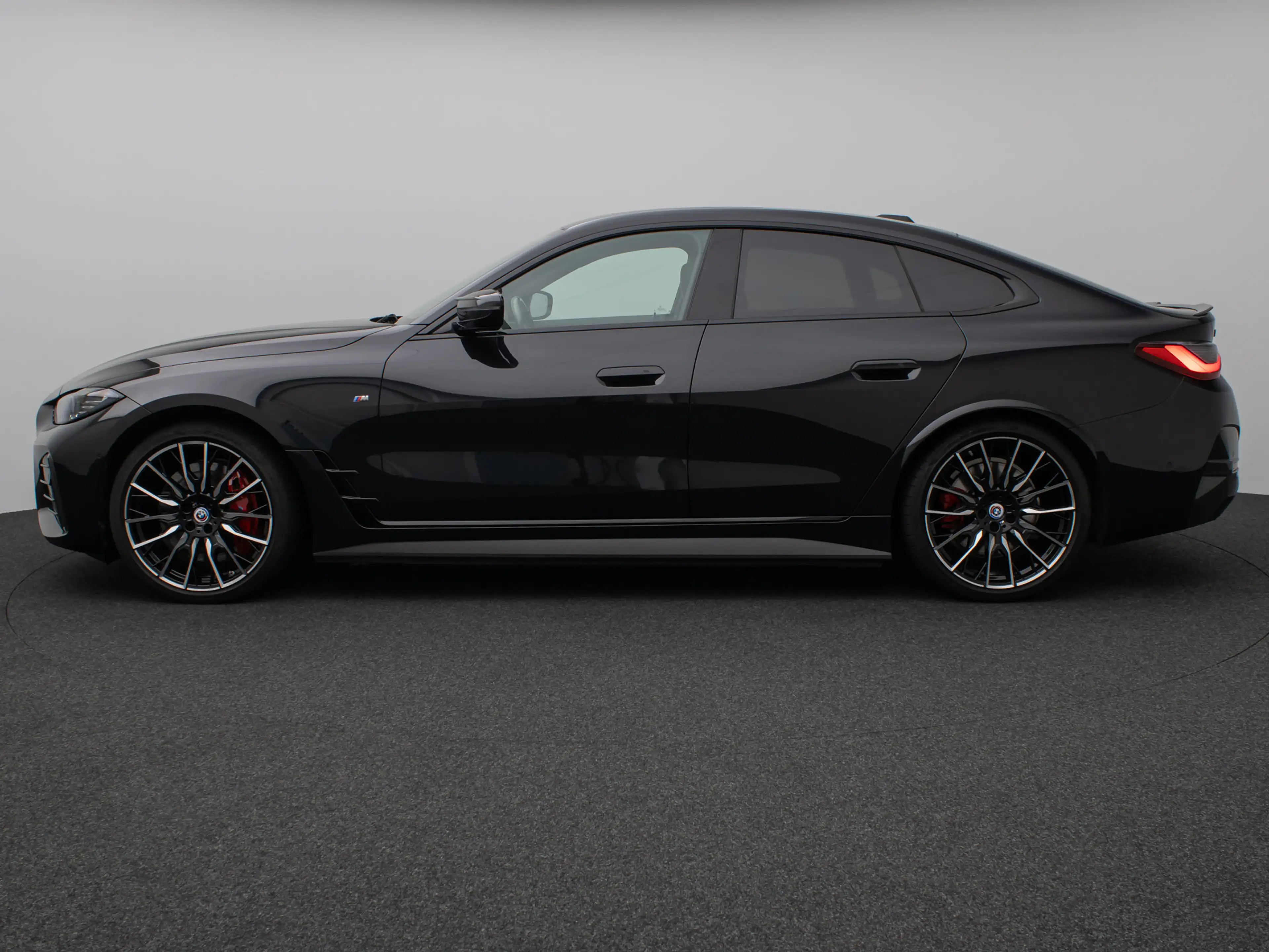 BMW i4 Gran Coupé Glasdach Kamera HUD H K 20Zoll — photo 11