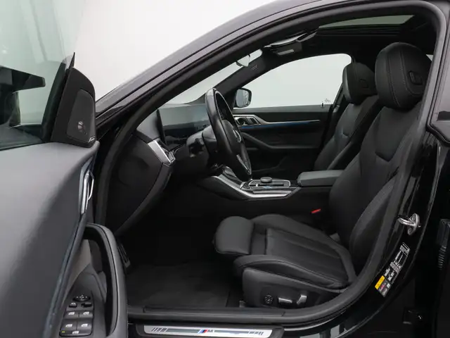 BMW I4 view 19