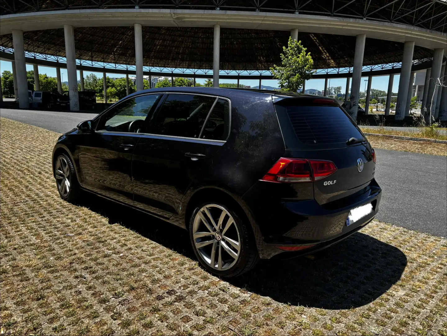 Volkswagen Golf 1.4 TSI BMT Advance DSG 122 - 2