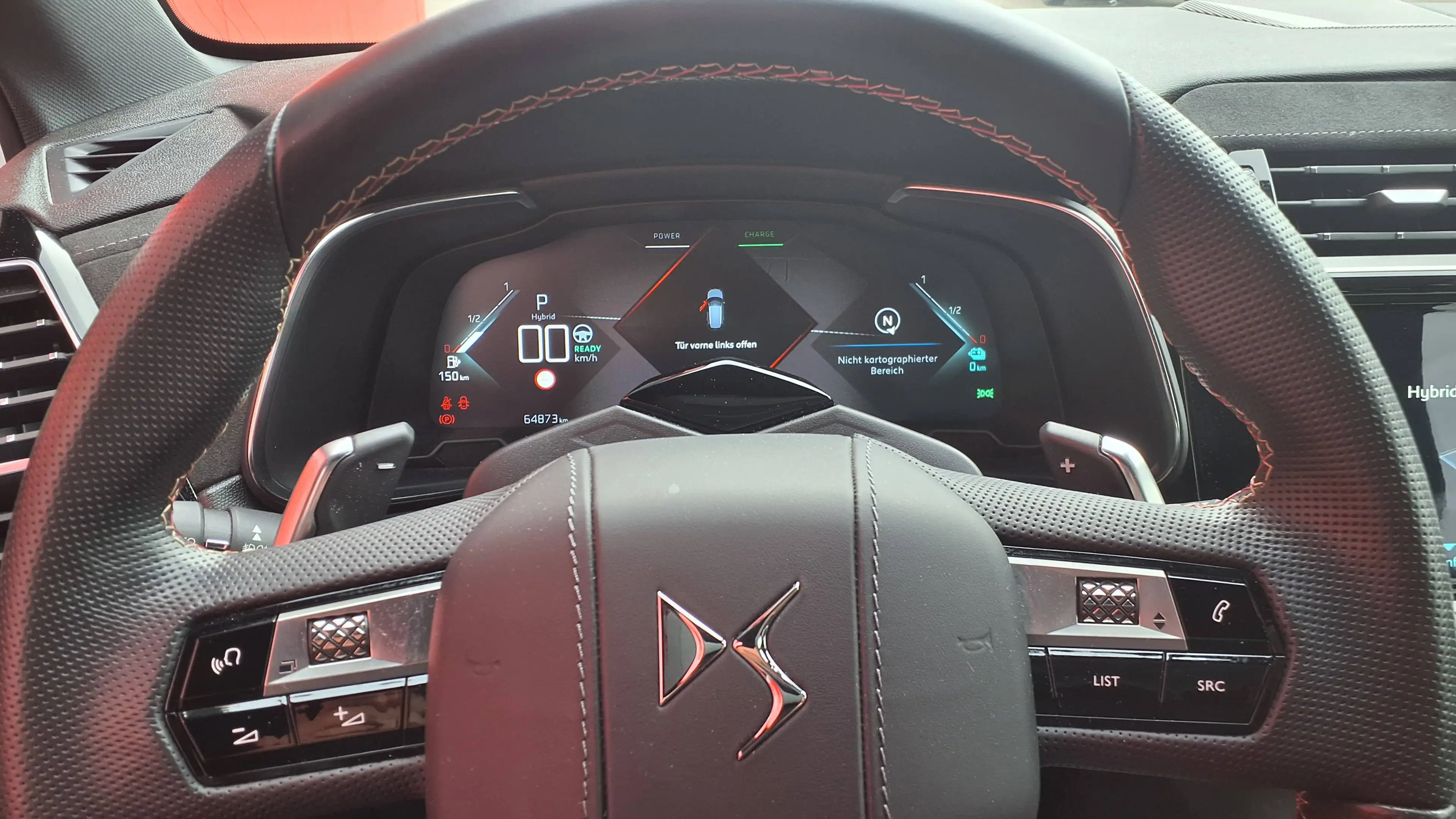 DS Automobiles DS 7 Crossback E-Tense 300 4x4 Performance Line+ — photo 13